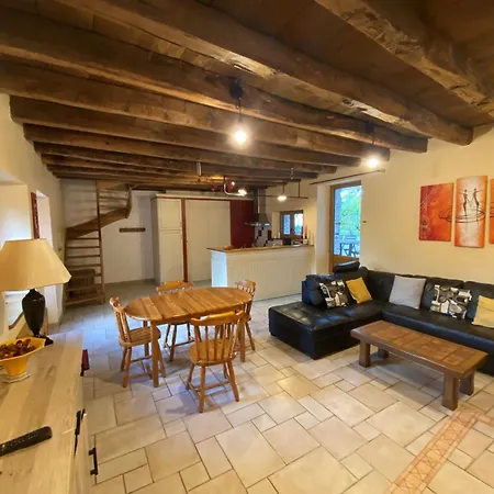 بيت للعطل La Maison Paisible